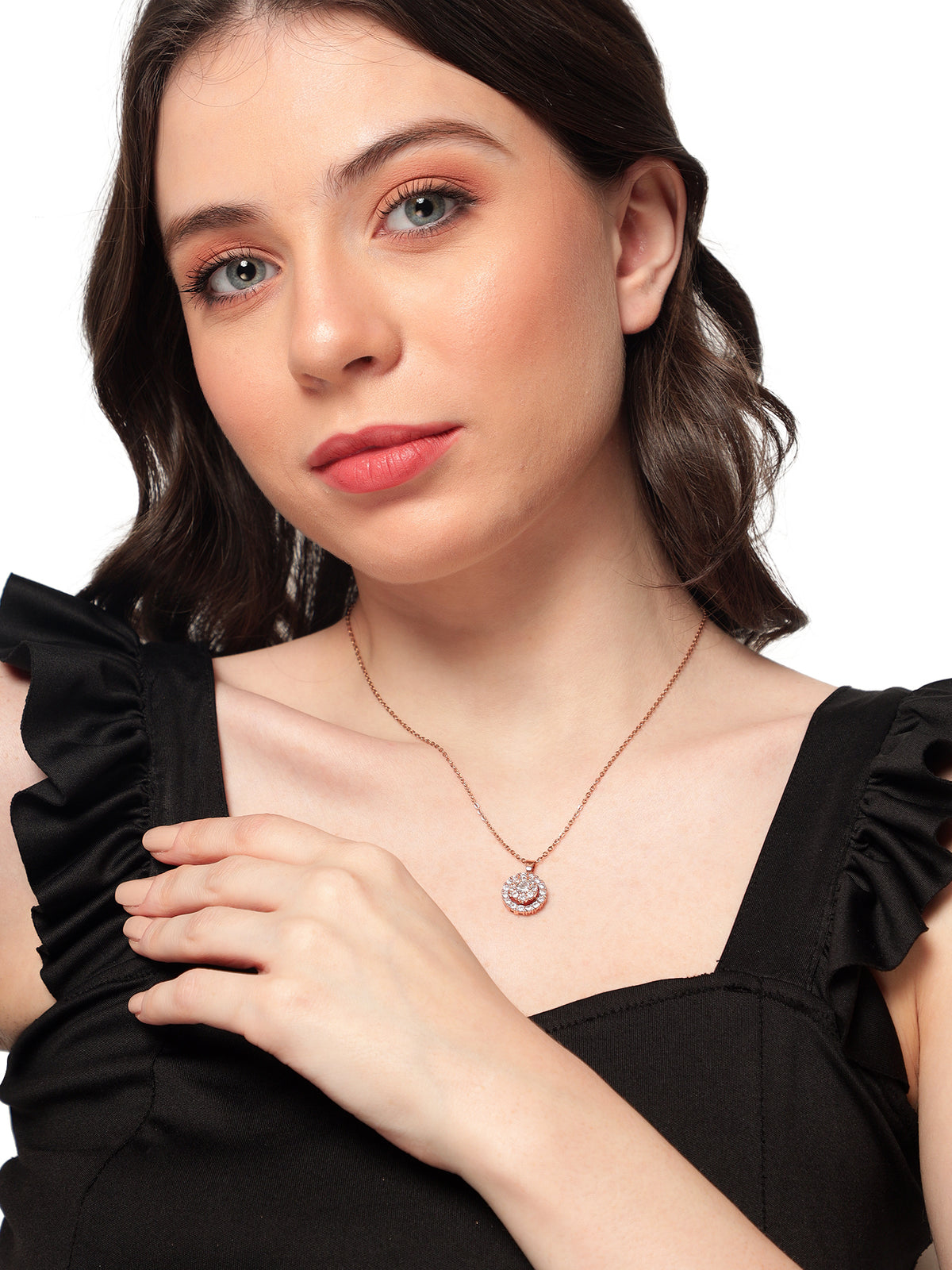 Elegant Rose Gold-Plated Cubic Zirconia Circular Statement Pendant with Chain