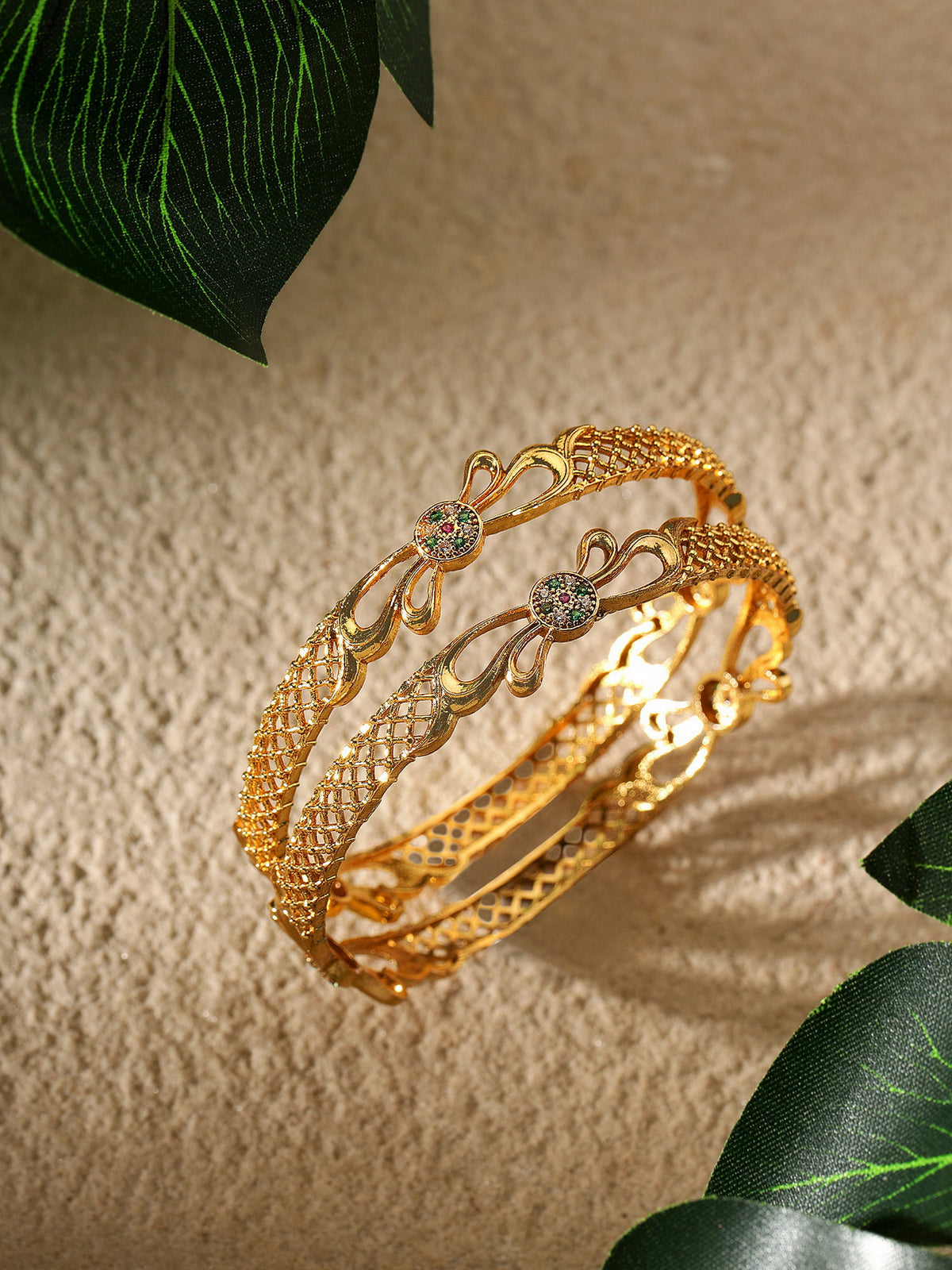 Exquisite Gold-Plated Bow Filigree CZ Bangles (Set of 2)