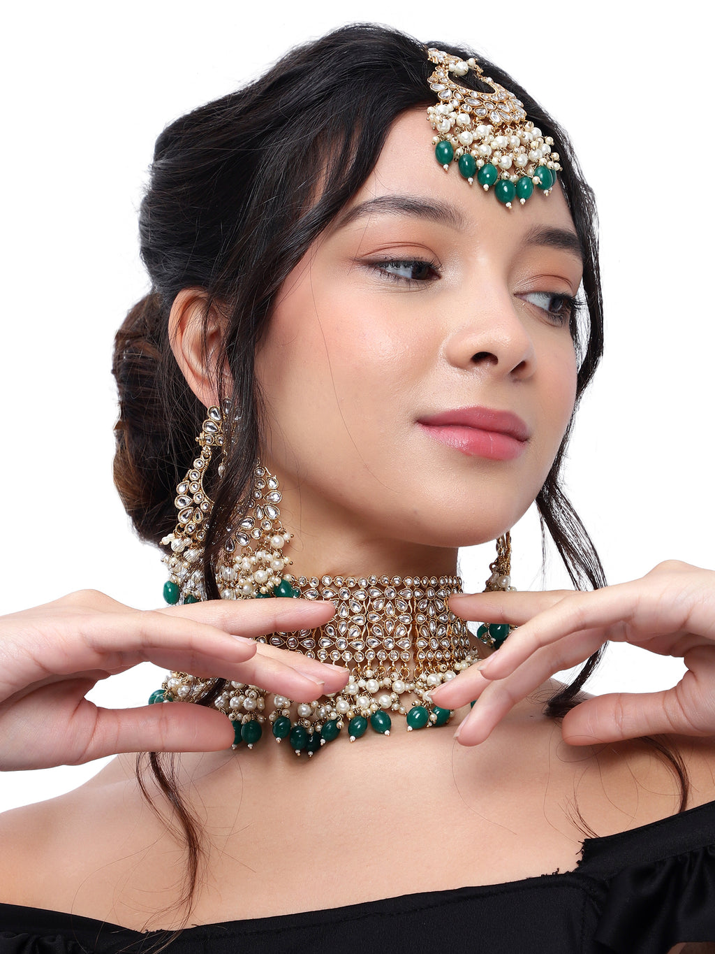 Regal Gold-Plated Kundan-Studded & Pearl Beaded Jewelry Set